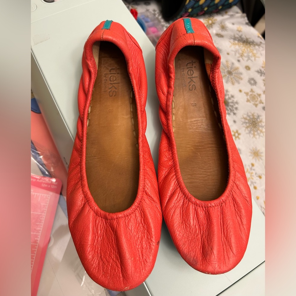 Tieks size 8